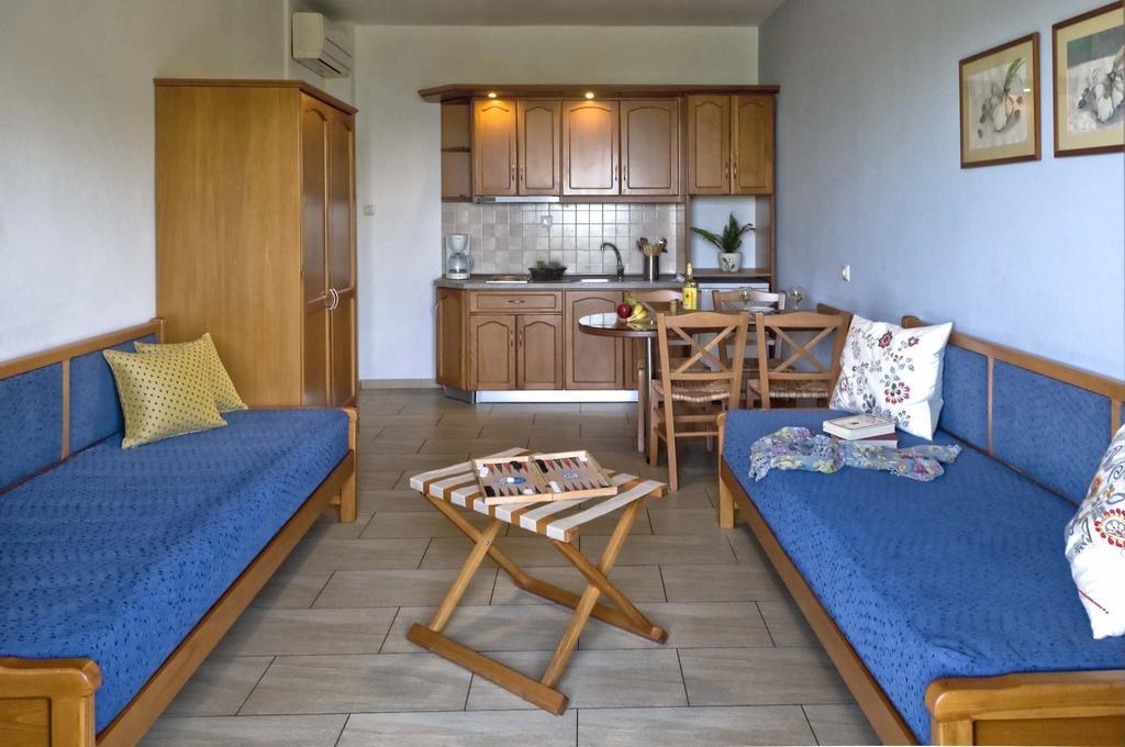 Hotel Apartments Sikia Kato Gatzea Habitación foto
